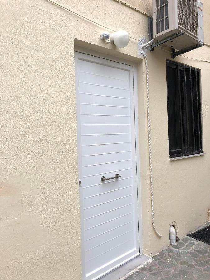 Lysandros Apartments In Athens, Near The Metro Atenas Exterior foto